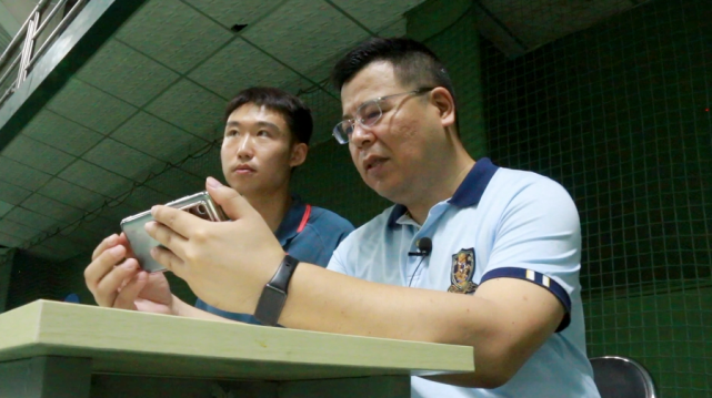 关于菲律宾球员加入美国职业联赛,展现进步之路的信息 关于菲律宾球员加入美国职业联赛,展现进步之路的信息