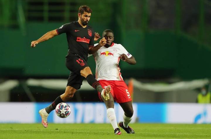 霍芬海姆球员踢出精彩表现,令人印象深刻的简单介绍 霍芬海姆球员踢出精彩表现,令人印象深刻的简单介绍