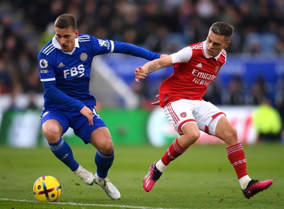 九游体育官方登录入口-吉林球员展现犀利一击,领跑比赛