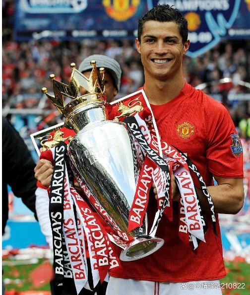 九游体育网页版-足球明星在比赛中表现抢眼,获得好评的简单介绍