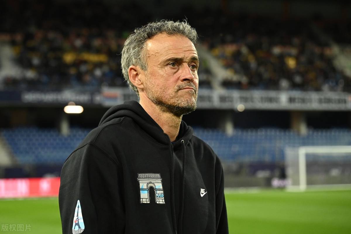 九游体育亚洲官网-巴黎圣日耳曼球员斩获帽子戏法