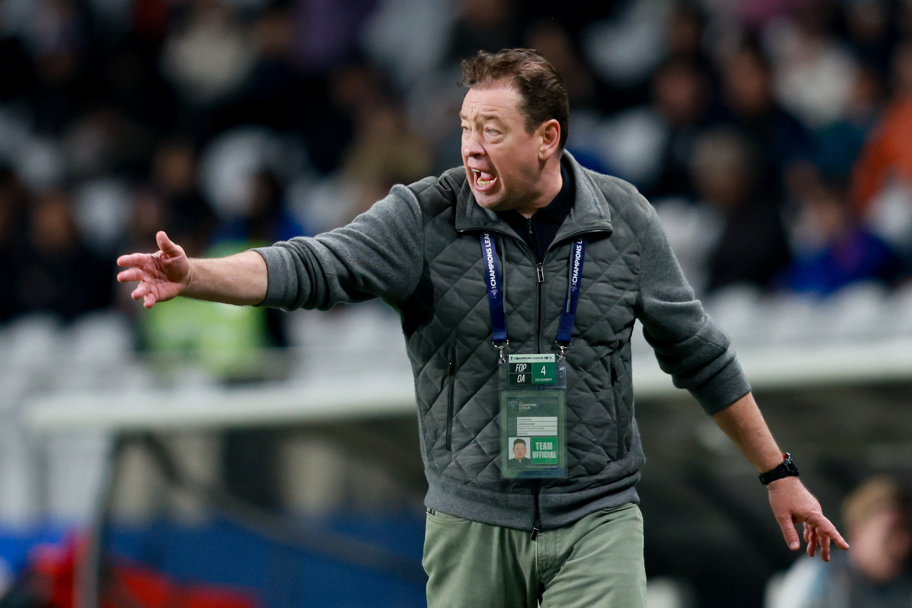 九游体育-关于主场劣势难以逾越,球队遭遇连败的信息