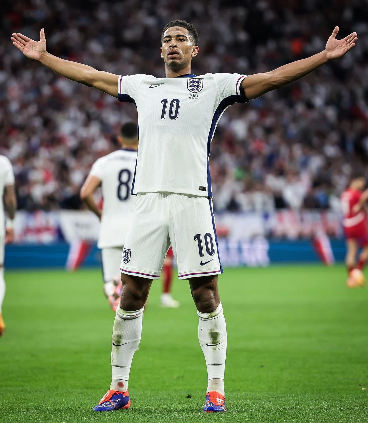 九游体育官方登录入口-英格兰队球员状态亮眼,获得胜利的简单介绍