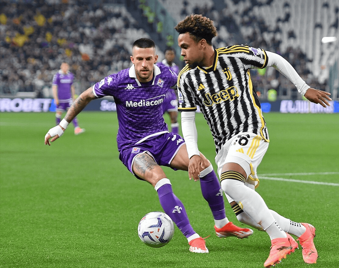 九游体育-尤文图斯客场取胜,积分领先他队