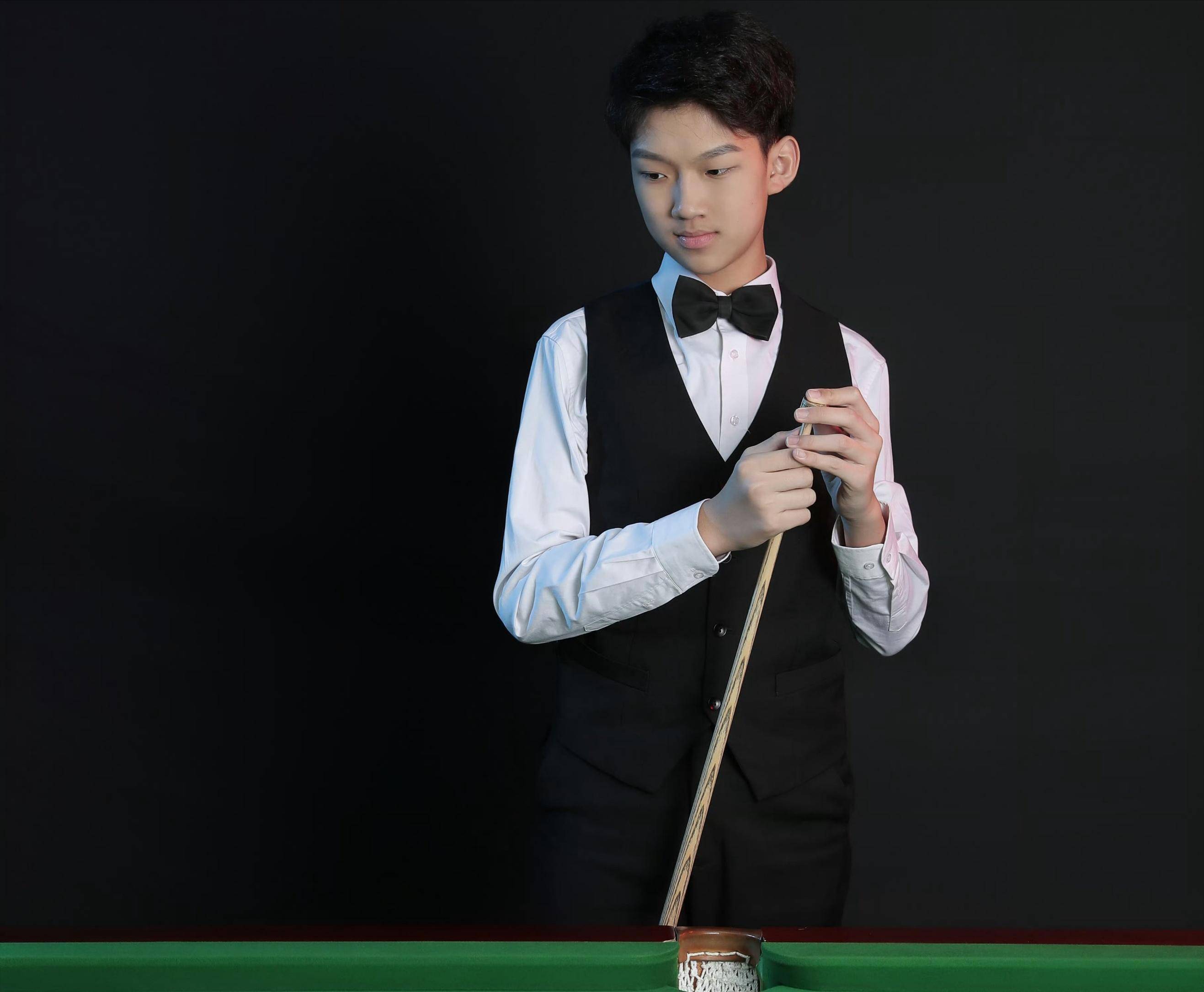 九游体育在线登录-勇士队主将出场仅15分钟，新秀球员接管比赛赢下比赛的简单介绍