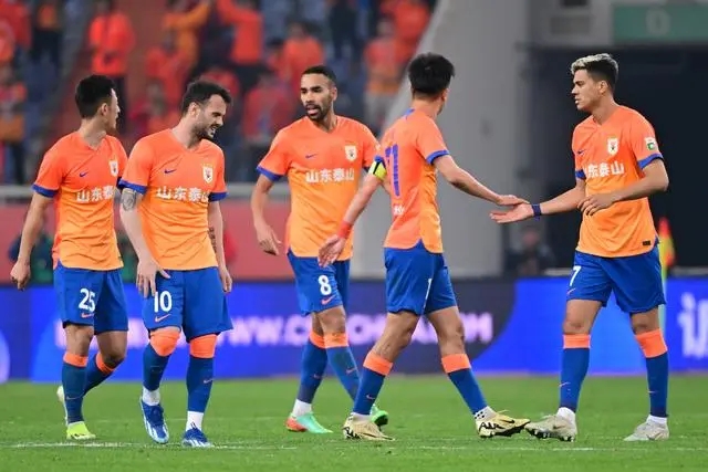 九游体育网页版登录入口-教练策略明智,助球队赢得关键比赛