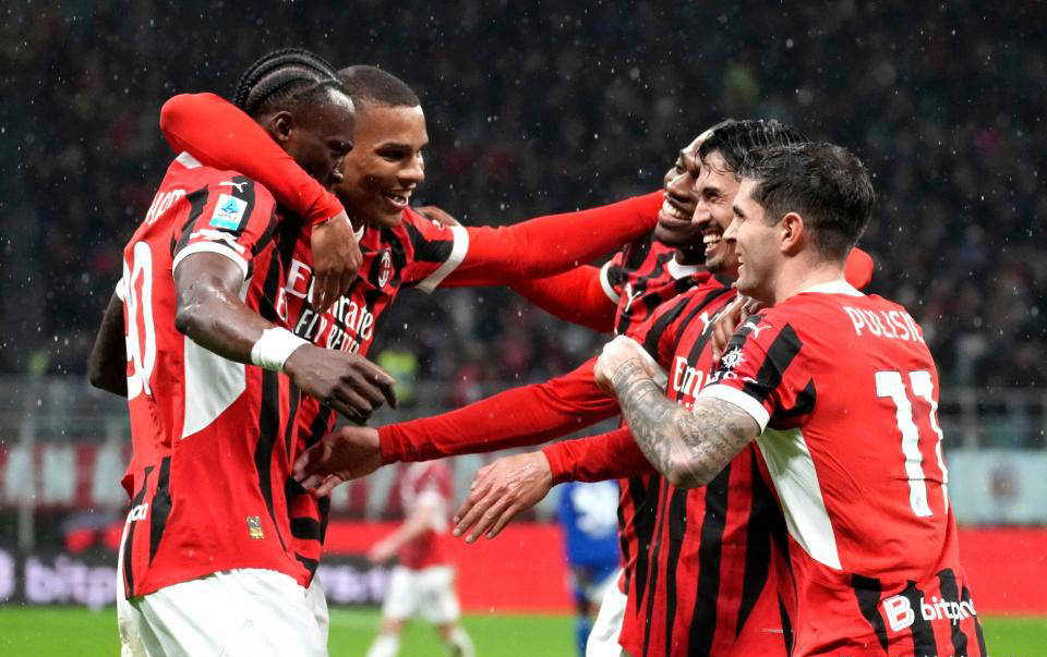 包含AC米兰豪取五连胜,欧洲豪门颤抖不已!的词条 包含AC米兰豪取五连胜,欧洲豪门颤抖不已!的词条