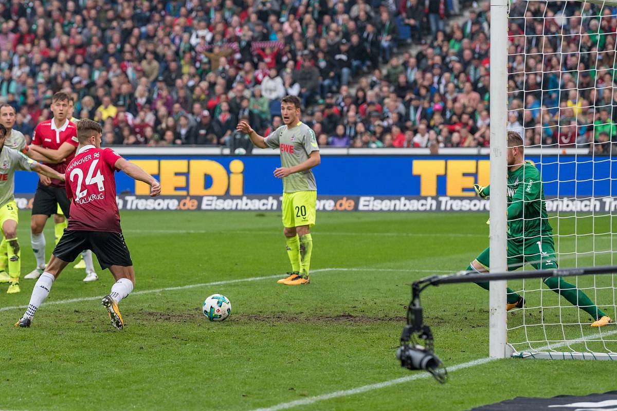 意甲赛场上一场惊险比赛引发热议 意甲赛场上一场惊险比赛引发热议