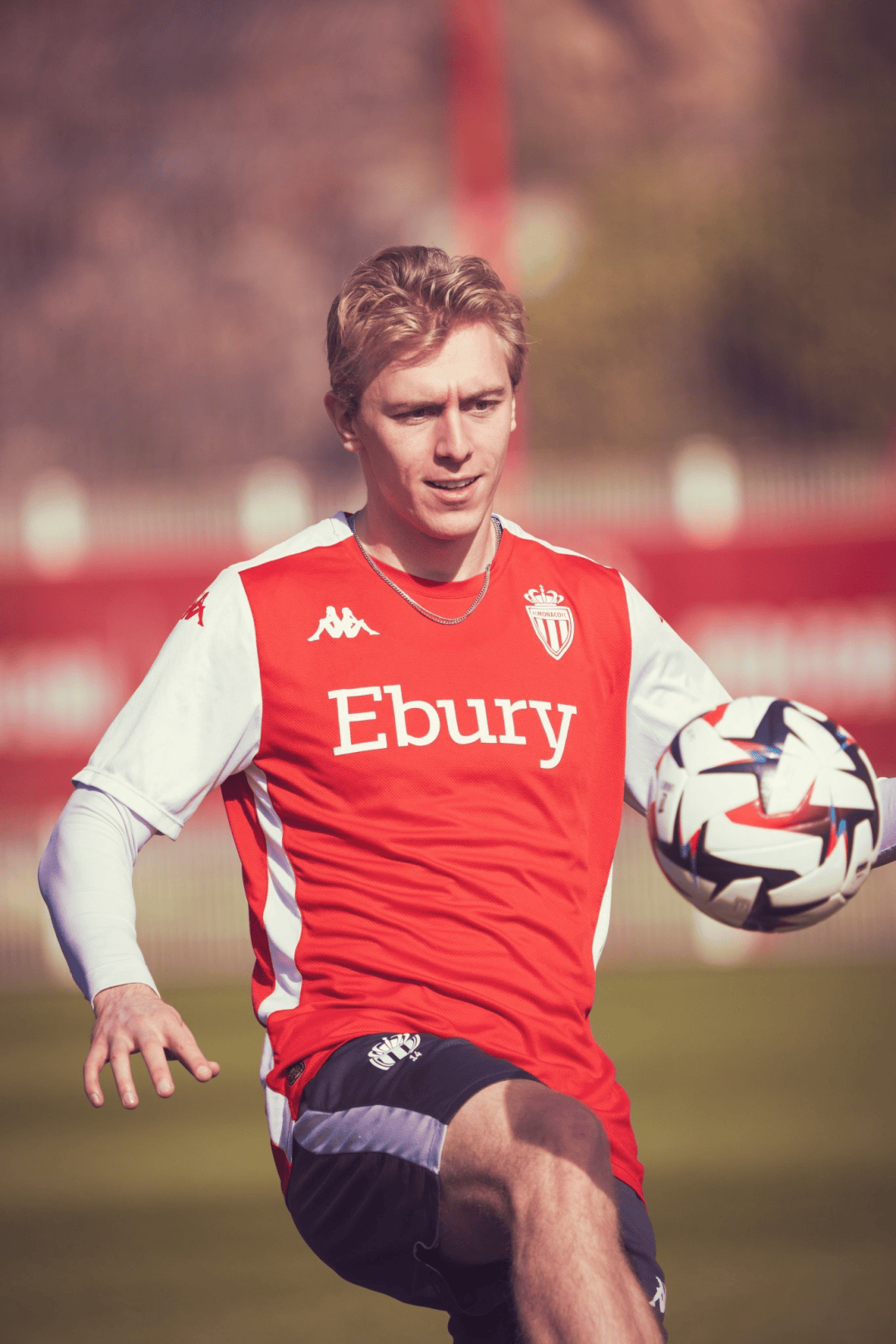 九游体育官网-图卢兹俱乐部球员伤愈复出,状态回升