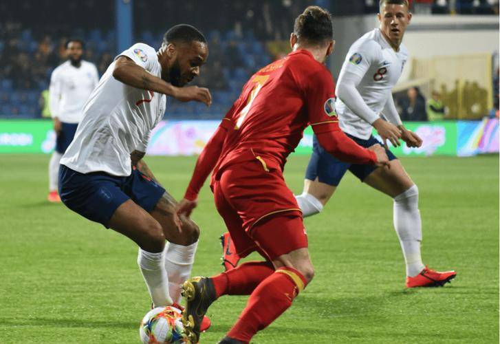 包含球迷期待两队大战,欧国联见证精彩对决的词条 包含球迷期待两队大战,欧国联见证精彩对决的词条