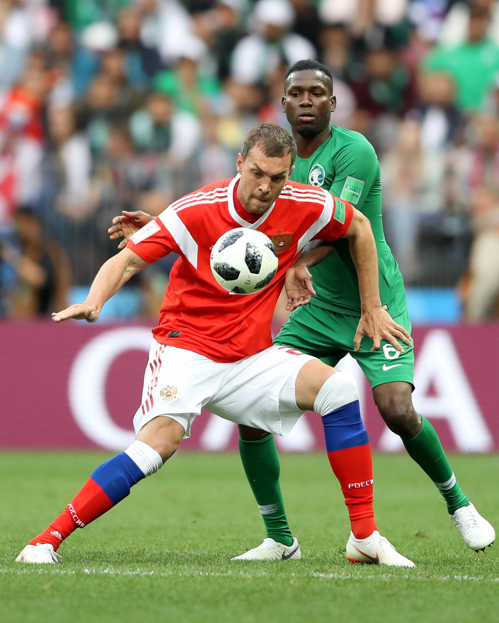 俄罗斯队战胜对手,引发掌声 俄罗斯队战胜对手,引发掌声