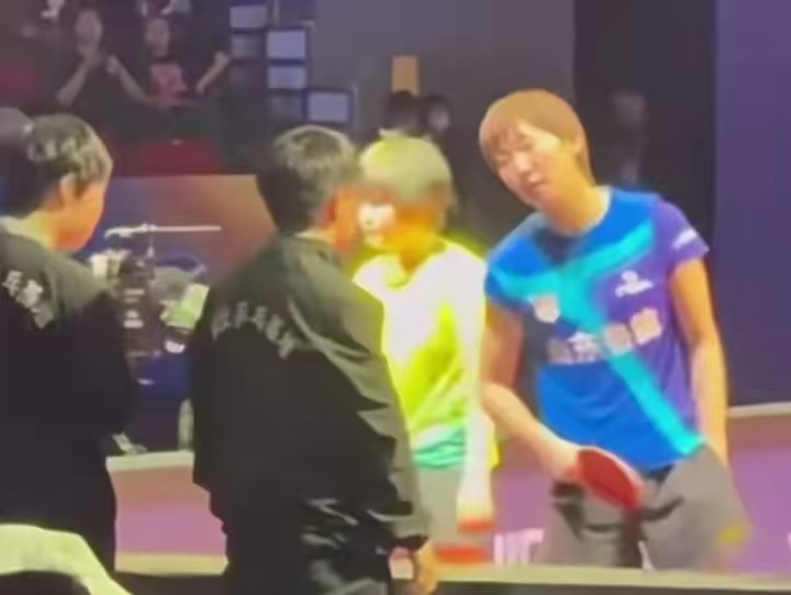 看完这场比赛,我怀疑他们开挂了