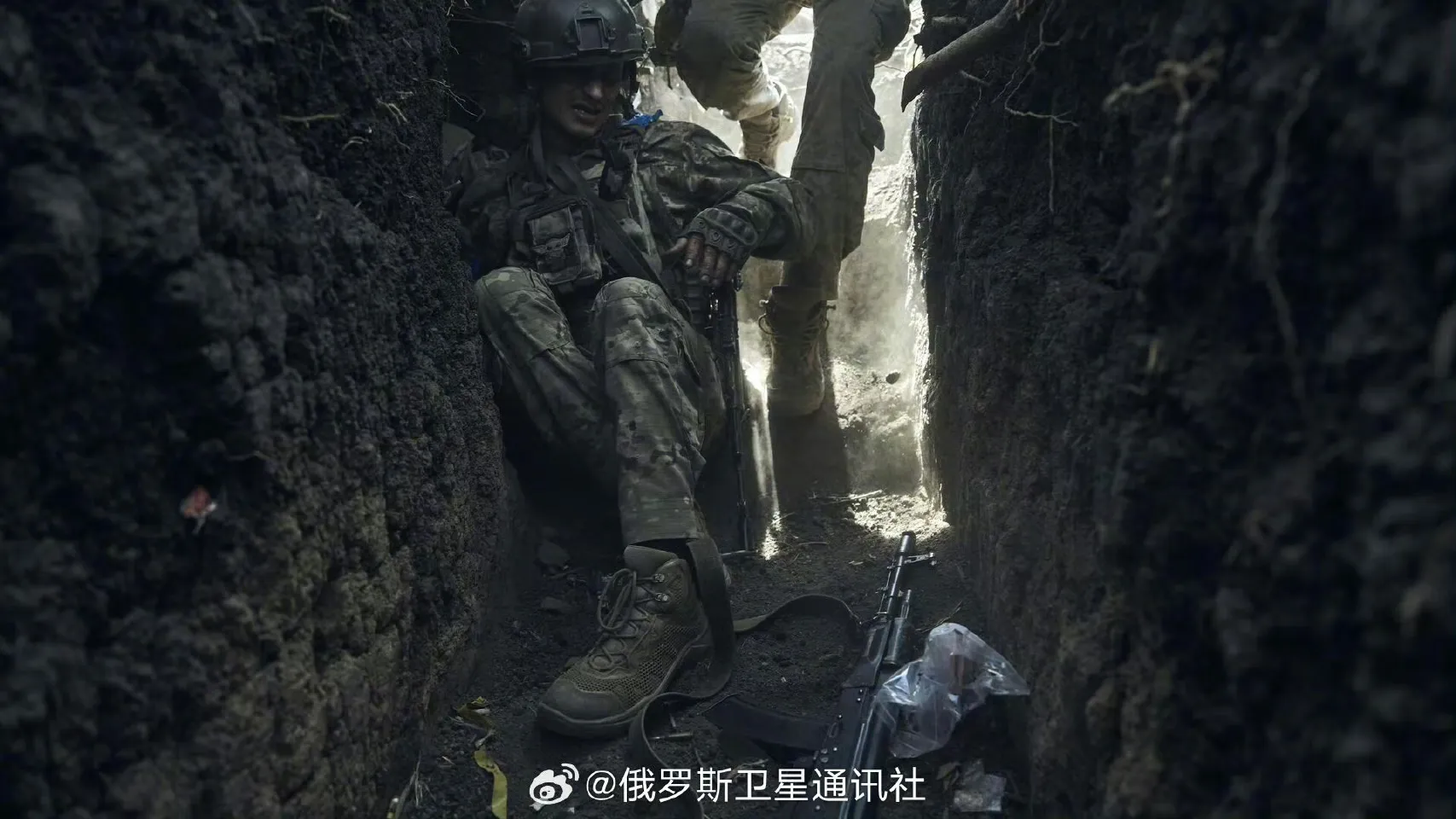 九游体育官方登录入口-包含乌克兰队战平斯洛文尼亚，实现主场保持不败的词条