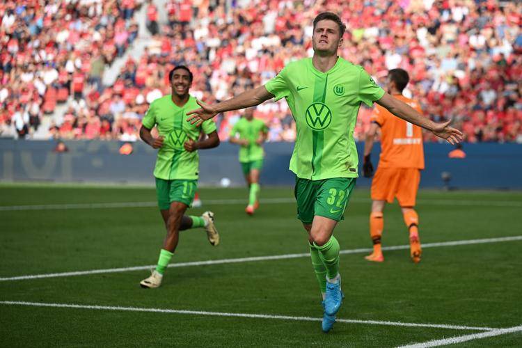 九游体育在线-关于施图加特迎来胜利,沃尔夫斯堡遗憾失利的信息