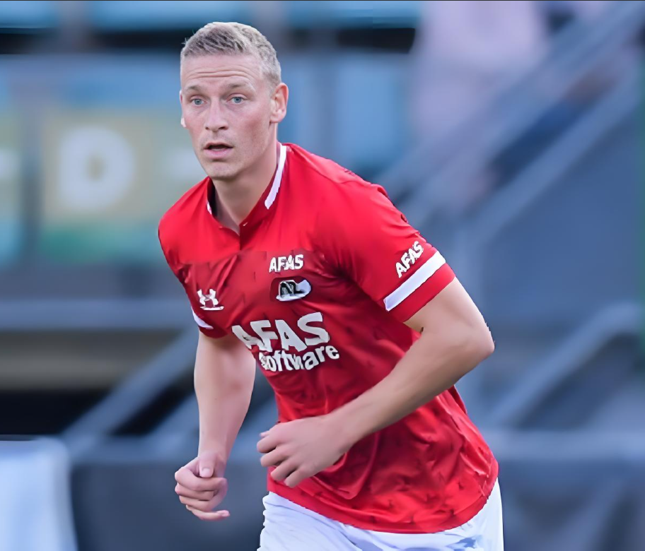 包含热刺新援表现抢眼,球队士气飙升的词条 包含热刺新援表现抢眼,球队士气飙升的词条